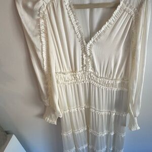 Chelsea & Violet White Textured Blouse